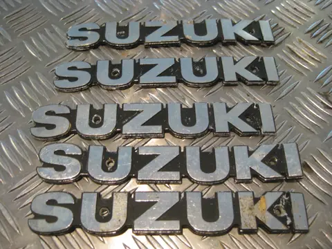 TANK Suzuki GS 750 1970 - 2012