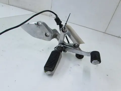 RECHTER SCHETSPLAAT Yamaha FAZER 600 1998 - 2000