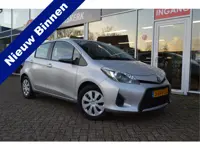 Toyota Yaris 1.5 Full Hybrid Aspiration | NL auto | Trekhaak | Climaat C. | Cruise C.