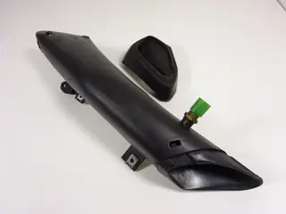 RECHTER LUCHTAANZUIGBUIS Aprilia Falco 1999 - 2005