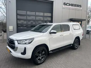 Toyota Hilux 2.4 D-4D DC 4WD | 3500kg AHG | camera