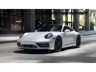 Porsche 911 Carrera 4 GTS