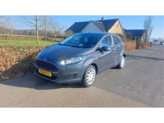 Ford Fiesta 1.0 Style AIRCO/NAVI BJ 2014 (bj 2014)