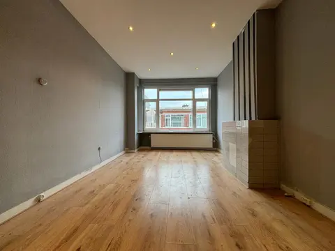 Woning aan de Barneveldstraat te Den Haag