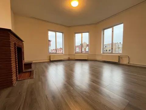 Woning aan de Woudenbergstraat te Den Haag