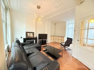 Woning aan de Kuipersstraat te Amsterdam