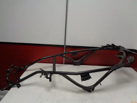 KUIPFRAME Suzuki Burgman 650 2002 - 2009