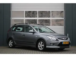 Hyundai I30 CW 1.4i i-Drive Cool Airco/Elek.Ramen/C.V./RadioCD.AUX.USB/15"LM/Isofix/89.074km/APK:04-