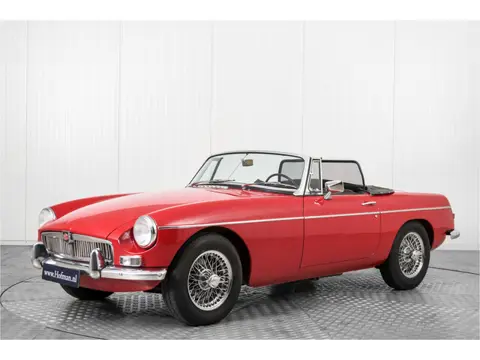 MG B MGB overdrive chroom spaakwielen (bj 1966)