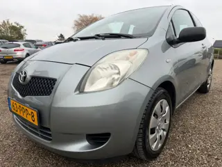 Toyota Yaris 1.3 VVTi Terra Airco Elektrsch Ramen Goed Onderhouden Auto