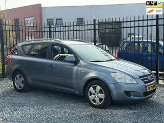 Kia Cee'd Sporty Wagon 1.4 X-tra AIRCO!STATION!APK!KOOPJE!