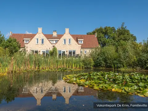 Luxe comfortabele villa op vakantiepark nabij De Cocksdorp