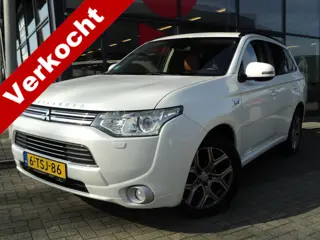 Mitsubishi Outlander 2.0 PHEV Instyle | AUTOMAAT | 203 PK | 203 PK | DEALER ONDERHOUDEN | TREKHAAK |