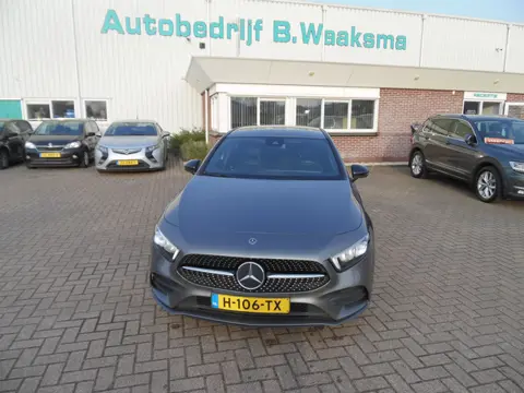 Mercedes-Benz A-Klasse 180 Business Solution AMG (bj 2020)