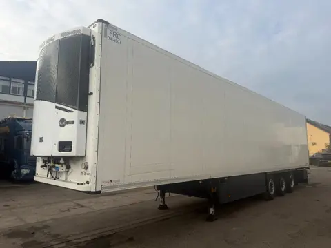 Schmitz Cargobull 3AS DUBBEL STOCK THERMO KING (bj 2018)