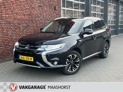Mitsubishi Outlander 2.0 PHEV Pure 360°Camera/Adapt.Cruise/Pano/LED/PDC/DAB/Clima/Navi/Trekhaak/Blue