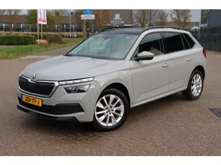 Skoda KAMIQ 1.5 TSI DSG 2020 Panorama ACC Trekhaak Stoel+Stuurverwarming