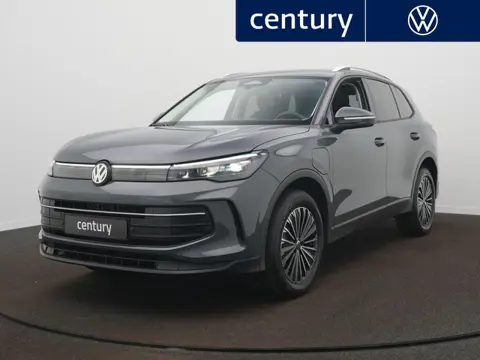 Volkswagen Tiguan 1.5 eHybrid Life Edition Automaat - Apple Carplay/Android Auto - Trekhaak - Stoelv