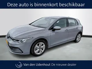 Volkswagen Golf 1.0 TSI Life | Multimedia Pakket | Camera | VERWACHT |
