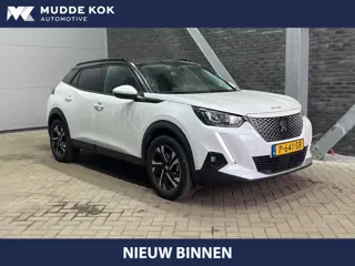Peugeot e-2008 EV Allure Pack 50 kWh | Stoel+Voorruitverwarming | Apple Carplay | Getint Glas | 17 I