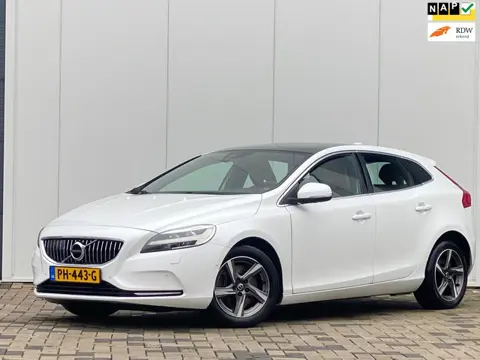 Volvo V40 2.0 D2 Nordic+ Automaat Navi Leer Panorama
