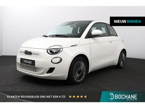 Fiat 500 Icon 42 kWh |1e Eigenaar| Fietshaak | Panoramadak | Pack Winter |
