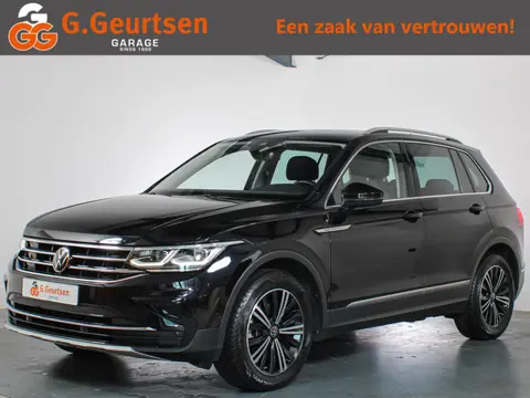 Volkswagen Tiguan 1.5 TSI Elegance Trekhaak, IQ Light, Apple Carplay/Android Auto, Stoel/Stuur verwa