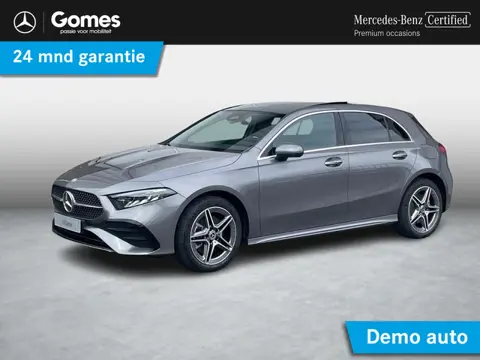 Mercedes-Benz A-klasse 250 e AMG | Panoramadak |  Dodehoekassistent | Privacy Glas Achter | Sfeerver