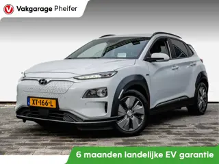Hyundai KONA EV Premium 64 kWh SOH 93% Schuifdak/ Stoel-stuurverwarming/ Krell audio/ Camera/ Head u