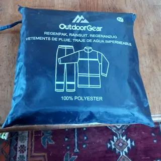 Regenpak - outdoor gear, maat m