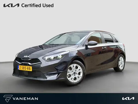 Kia Ceed 1.0 T-GDi DynamicPlusLine | LED | Stoelverwarming | Dodehoek | KeyLess | Draadloos Opladen 