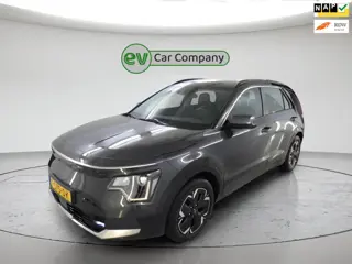 Kia Niro EV DynamicLine 64.8 kWh | SOH 97% | Camera | CarPlay | 1e Eigenaar | Incl. BTW