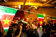 Bazuinkoor BIGI PRISIRI (Surinaamse feest band huren)