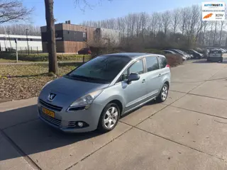 Peugeot 5008 1.6 e-HDi Blue Lease 5p. Automaat.Navi.Clima