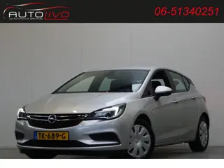 Opel Astra 1.6 CDTI Online Edition NAVI PDC CRUISE AC etc.