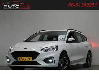 Ford FOCUS Wagon 1.0 EcoBoost Hybrid ST Line Business NAVI APPLE CLIMA PDC CRUISE TREKHAAK etc.