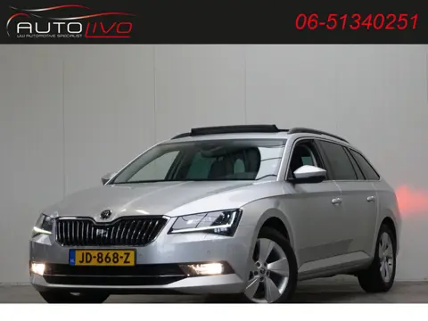 Škoda Superb Combi 1.6 TDI Ambition Business AUTOMAAT! PANO XENON CAMERA SMARTLINK TREKHAAK etc.