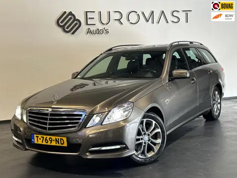 Mercedes-Benz E-klasse Estate 200 CGI Avantgarde Automaat Navi Cruise Airco Pdc Trekhaak Nieuwe Apk