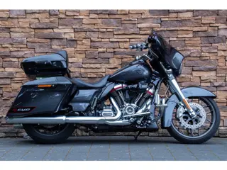 Harley-Davidson FLHXSE Street Glide CVO 117 (bj 2020)
