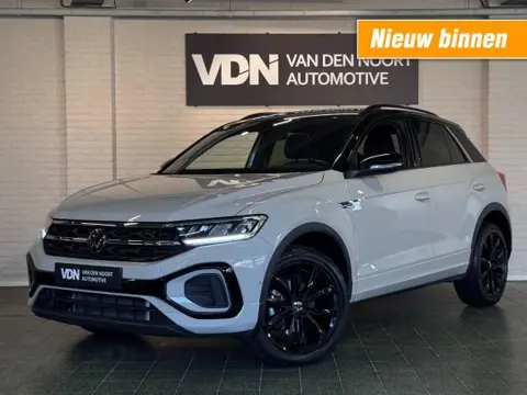 VOLKSWAGEN T-ROC 1.5 TSI ACT R-Line Navi LED Smartlink ACC Virtual 18''