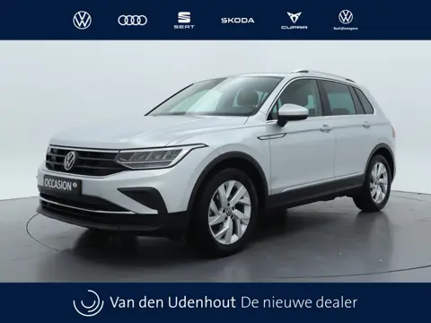 Volkswagen Tiguan 1.5 TSI 150pk DSG Life Business Navigatie Trekhaak