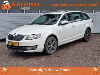 Skoda Octavia Combi 1.4 TSI Greentech Ambition Cruise control, Stoelverwarming, DAB,