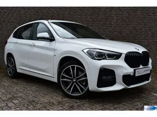 BMW X1 xDrive25e eDrive Edition M-Pakket, Memory stoel, Achteruitrijcamera, Led, PDC