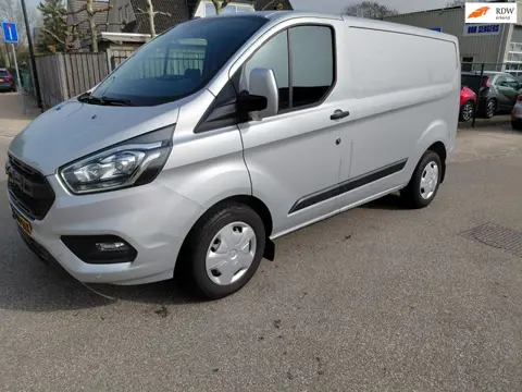 Ford TRANSIT CUSTOM 300 2.0 TDCI L1H1 Limited