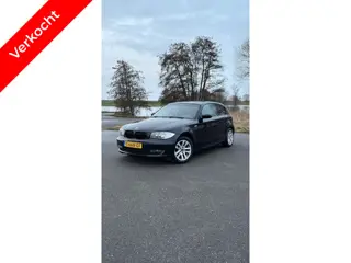 BMW 1-serie 116i Business Line Airco Geblindeerde Ramen