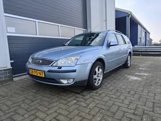 Ford Mondeo Wagon 2.0-16V Futura