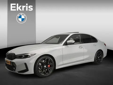 BMW 3 Serie Sedan 318i | M-Sportpakket | LED | Navigatie | Trekhaak | Schuifdak | Stoelverwarming | 