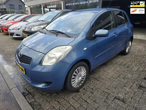 Toyota Yaris 1.3 VVTi Sol | 2E EIGENAAR | 12MND GARANTIE | AIRCO | ELEC RAMEN | NW APK |