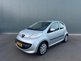 Peugeot 107 1.0-12V XS AIRCO | ONDERHOUDSBOEKJE | NAP !