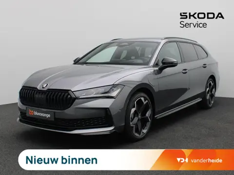 Skoda Superb Combi 1.5 TSI PHEV Sportline Business 204PK DSG 360gr. Camera, Head-Up Display, Stoelve